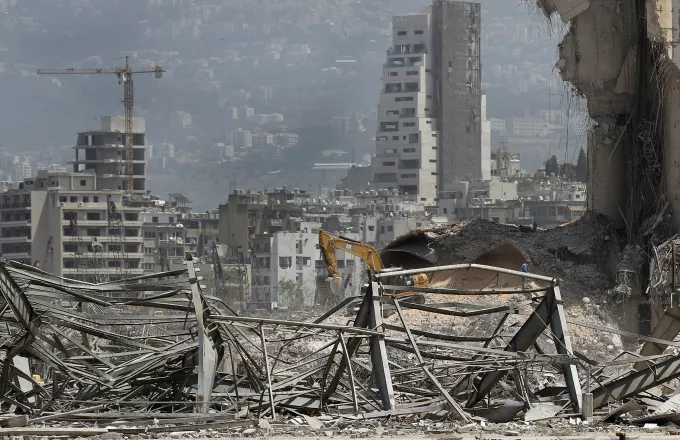 Λίβανος-Έκρηξη: Ο υπουργός Οικονομίας λέει ότι έχουν επαρκείς ποσότητες σε αλεύρι για 4 μήνες