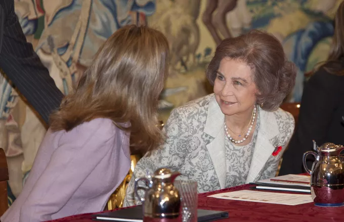 «Η πιο μόνη γυναίκα της Ισπανίας»: Βασίλισσα Σοφία, η προδομένη σύζυγος και γιαγιά
