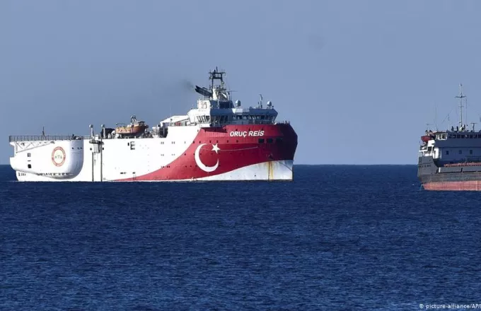 Νέες προκλήσεις Ντονμέζ: Το Ορούτς Ρέις θα ποντίσει στη Μεσόγειο καλώδια 1.750 χλμ (video)