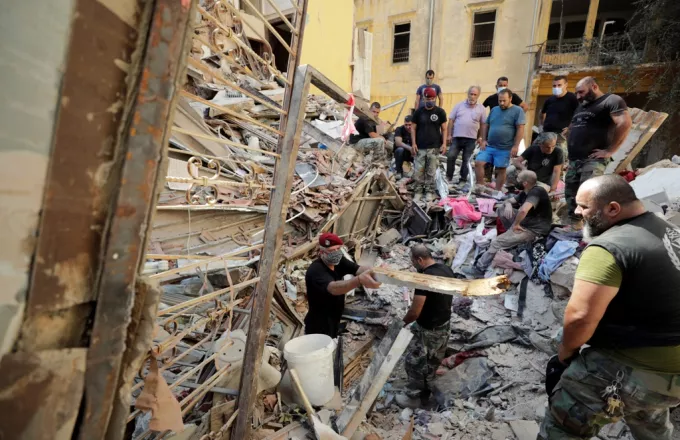 Λίβανος: Βρέθηκαν τα λείψανα δύο αγνοούμενων πυροσβεστών από την έκρηξη στη Βηρυτό 