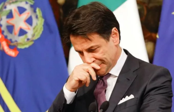 Ιταλία: «Ήξεις αφήξεις» κομμάτων στη μείωση εδρών βουλευτών - γερουσιαστών!