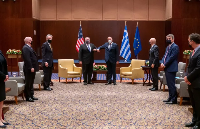 Δένδιας: Περαιτέρω προώθηση της στρατηγικής συνεργασίας Ελλάδας - ΗΠΑ