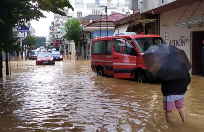 Ιανός: 5.000 σπίτια πλημμύρισαν στην Καρδίτσα - 896 διασώσεις