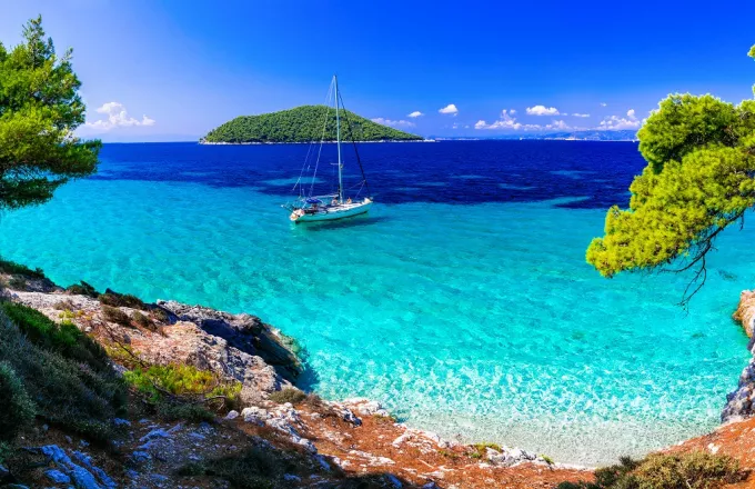 Travel+Leisure: Ένα ελληνικό στην λίστα των 30 «μυστικών» νησιών για διακοπές απομόνωσης