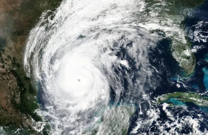 ΗΠΑ: Ο κυκλώνας Δέλτα ενισχύθηκε σε κατηγορία 3 και πλησιάζει τη Λουιζιάνα