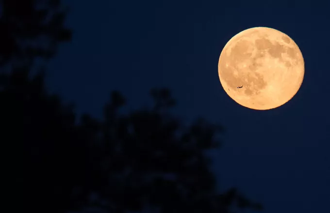Μπλέ φεγγάρι: Το Σάββατο (31/10) 2η πανσέληνος τον ίδιο μήνα - Θα ξανασυμβεί Αύγουστο 2023