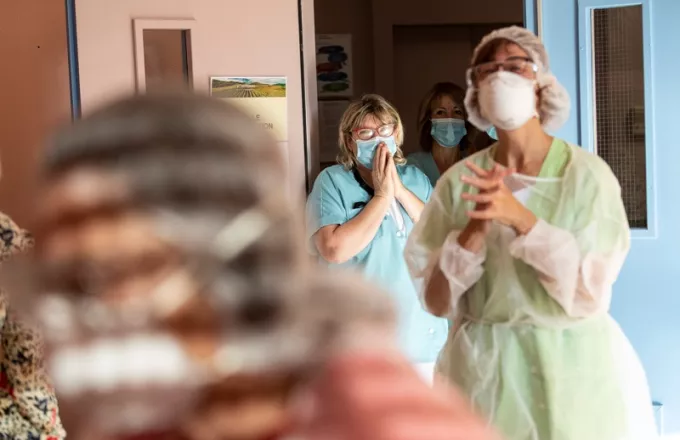 Γαλλία: Μεταφέρει ασθενείς με κορωνοϊό σε νοσοκομεία της Γερμανίας 