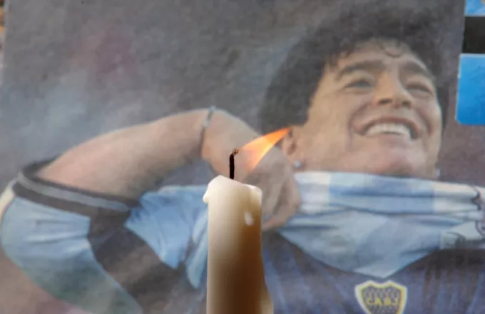 Θάνατος Μαραντόνα: Ανθρωποκτονία από πρόθεση η κατηγορία για τους 7 εμπλεκόμενους