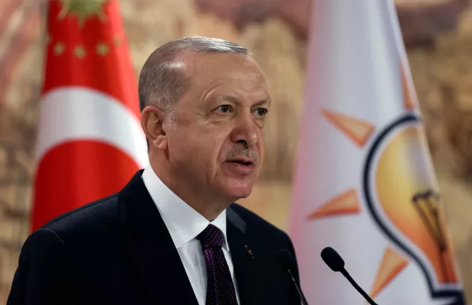 Ερντογάν - «Ποδαρικό» με προκλητικές δηλώσεις: «Στέμμα του 2020» η μετατροπή Αγίας Σοφίας