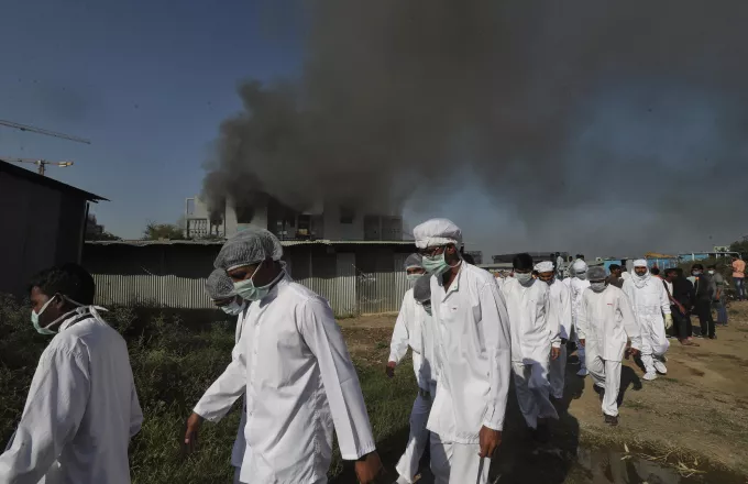 Ινδία: 5 νεκροί από πυρκαγιά στο μεγαλύτερο εργοστάσιο παρασκευής εμβολίων στον κόσμο