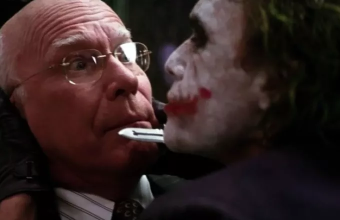 Ποιος είναι ο Αμερικανός γερουσιαστής που έχει εμφανιστεί σε πέντε ταινίες Batman