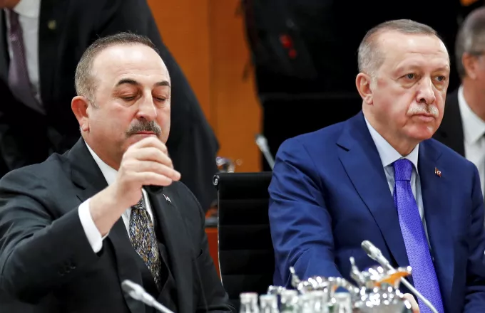 Η Τουρκία θέλει να σπάσει την απομόνωσή της- Λεπτές ισορροπίες με Λιβύη, νέοι τόνοι με Ισραήλ