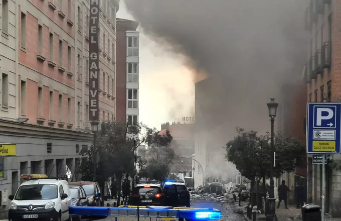 Ισχυρή έκρηξη στη Μαδρίτη: Ισοπεδώθηκε πολυκατοικία-Νεκροί και τραυματίες (vid)