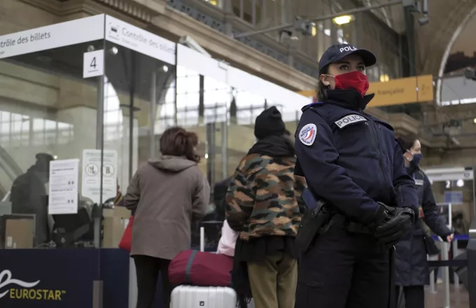 Βρυξέλλες: Επίθεση με μαχαίρι στο μετρό - Πληροφορίες για θύματα 