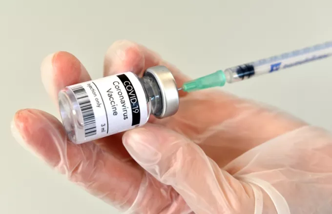 Η Ρωσία ενέκρινε το τρίτο της εμβόλιο κατά του κορωνοϊού
