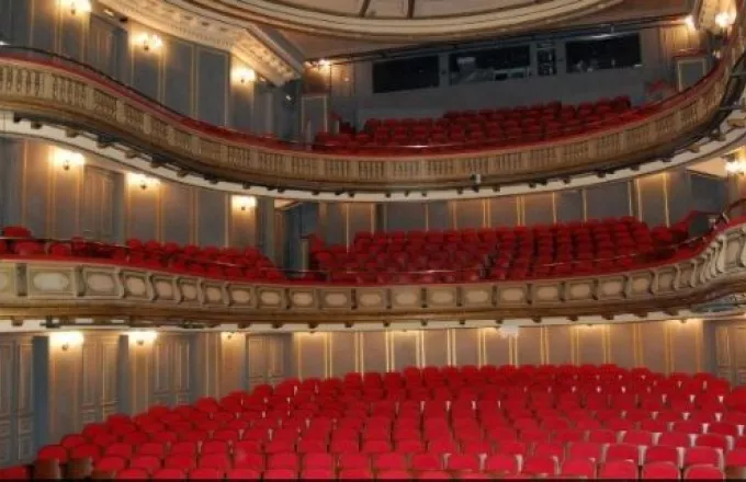 Υπόθεση Λιγνάδη: Η ανακοίνωση του Εθνικού Θεάτρου - «Δεν είχε εμπλοκή στα προγράμματα με ανήλικους»