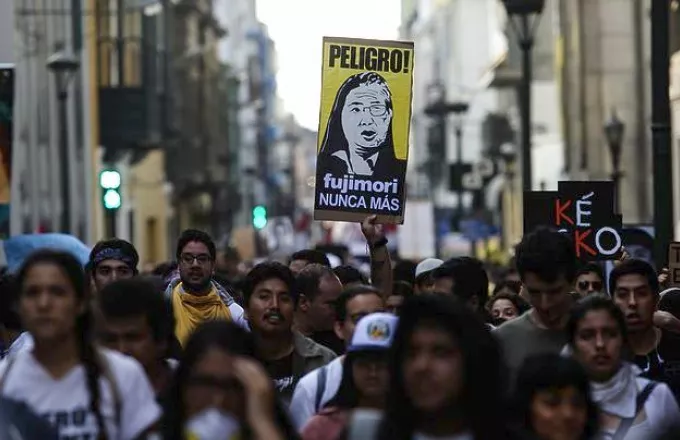 Περού: Ο πρώην πρόεδρος Φουχιμόρι δικάζεται για 270.000 «εξαναγκαστικές στειρώσεις»