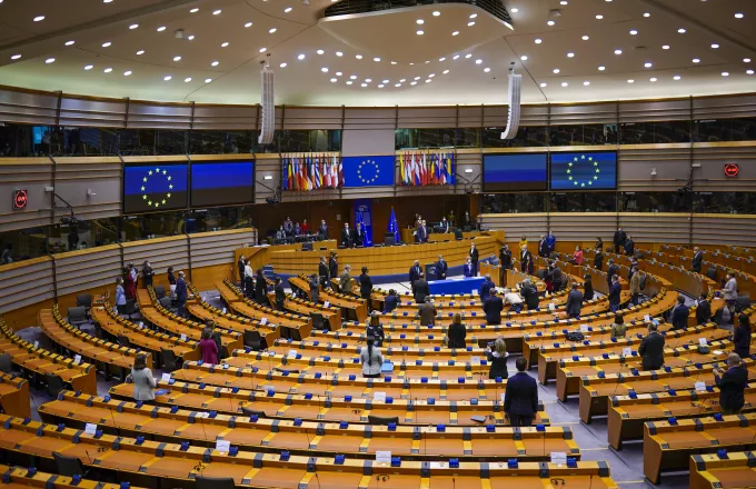 Ευρωβουλή: Οι ευρωβουλευτές του ΣΥΡΙΖΑ καταγγέλλουν «υποχώρηση του κράτους δικαίου στην Ελλάδα» 