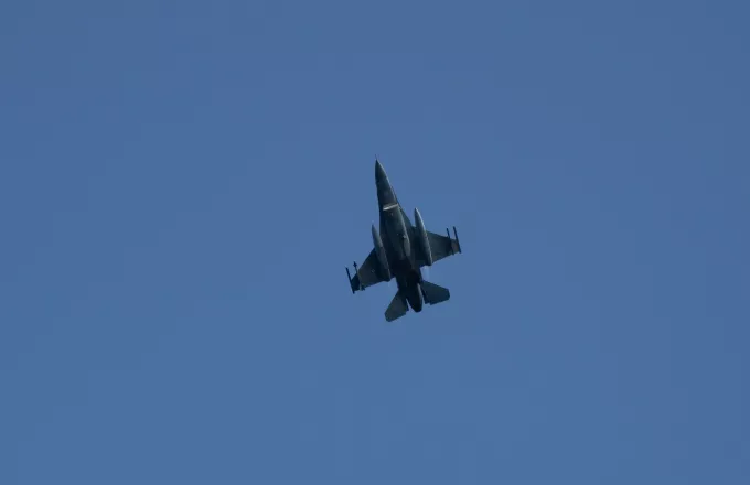 Τουρκικά F-16 παραβίασαν το FIR της Λευκωσίας (vid)