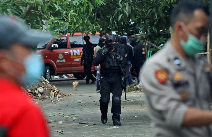 Αιματηρή έκρηξη στην Ινδονησία έξω από εκκλησία