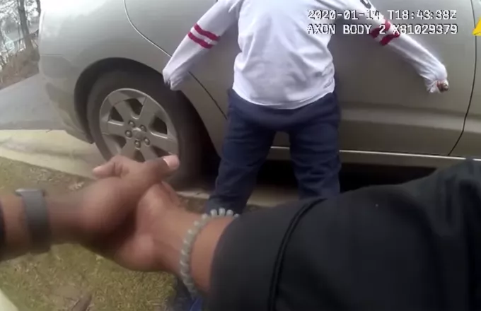 ΗΠΑ: Η αστυνομία έβαλε χειροπέδες σε 5χρονο για κοπάνα! (video)