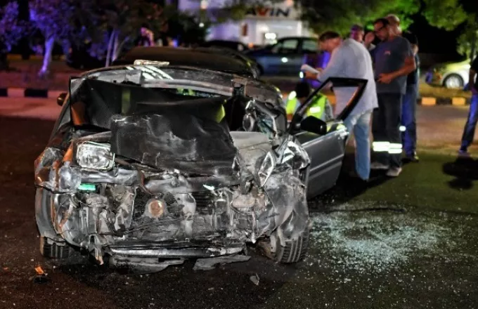 Θεσσαλονίκη: Έπαθε καρδιακό ενώ οδηγούσε και έπεσε σε 5 οχήματα