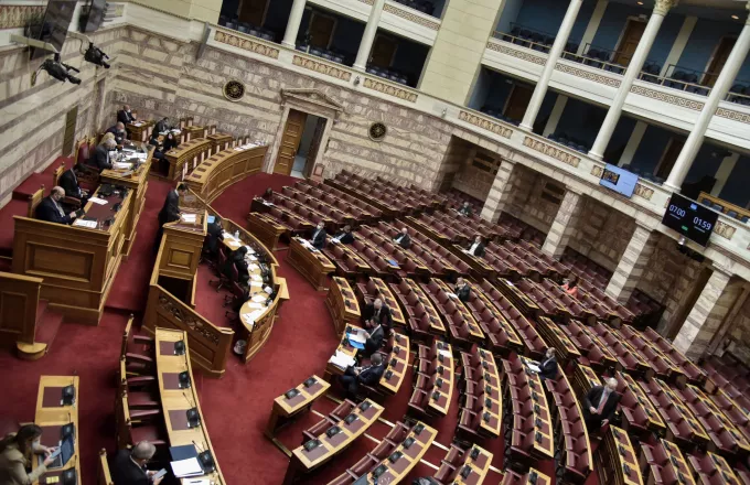 Βουλή: Ψηφίστηκε από την αρμόδια Επιτροπή η επενδυτική συμφωνία δημοσίου - «Ελληνικός Χρυσός»
