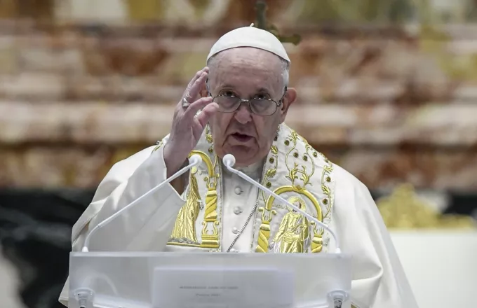 Το μήνυμα του Πάπα Φραγκίσκου για την πανδημία κατά την ευλογία του Urbi et Orbi, μετά τη λειτουργία του Πάσχα