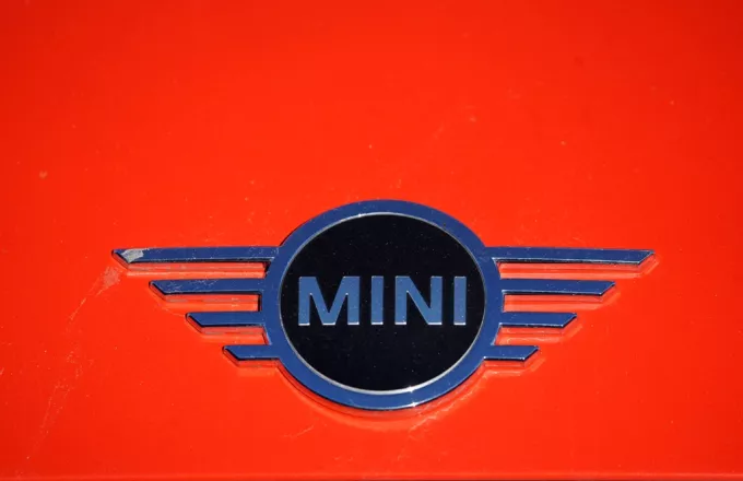 Mini John Cooper Works: Διασκεδαστική οδήγηση στην πολυτελή κατηγορία των μικρών
