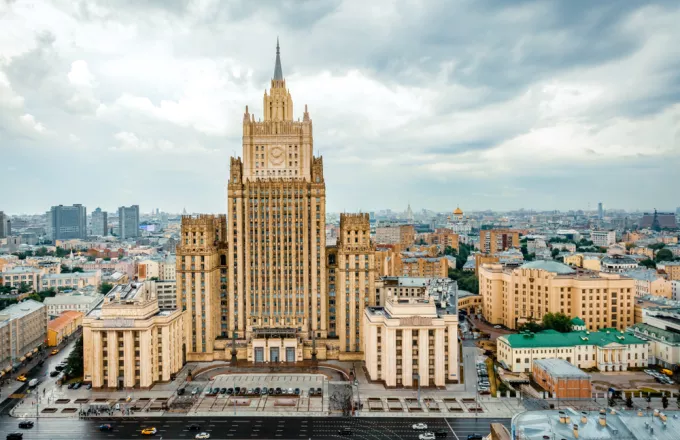 Η Ρωσία απελαύνει την ακόλουθο Τύπου της αμερικανικής πρεσβείας στην Μόσχα