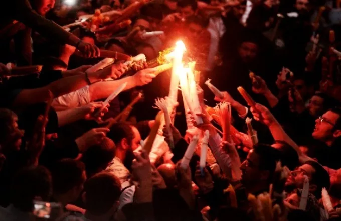 Το Μεγάλο Σάββατο στις 6 το απόγευμα η έλευση του Αγίου Φωτός στην Ελλάδα