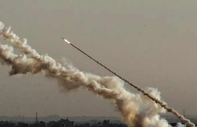 Παλαιστίνη: Πάνω από 100 ρουκέτες εκτόξευσε η Χαμάς από τη Λωρίδα της Γάζας στο Ισραήλ