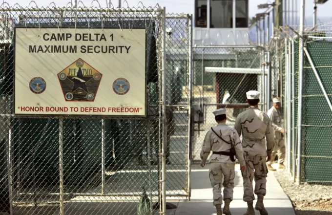 Το Στέιτ Ντιπάρτμεντ εξετάζει να διορίσει ξανά ειδικό απεσταλμένο για το κλείσιμο της φυλακής Γκουαντάναμο