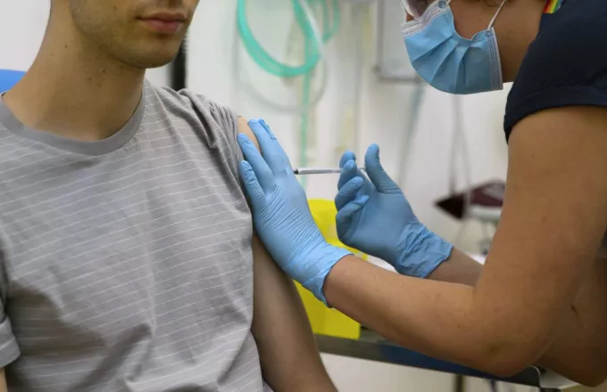 Έρευνα-Κορωνοϊός: Πόσο διαρκεί η ανοσία μετά από νόσηση και εμβολιασμό