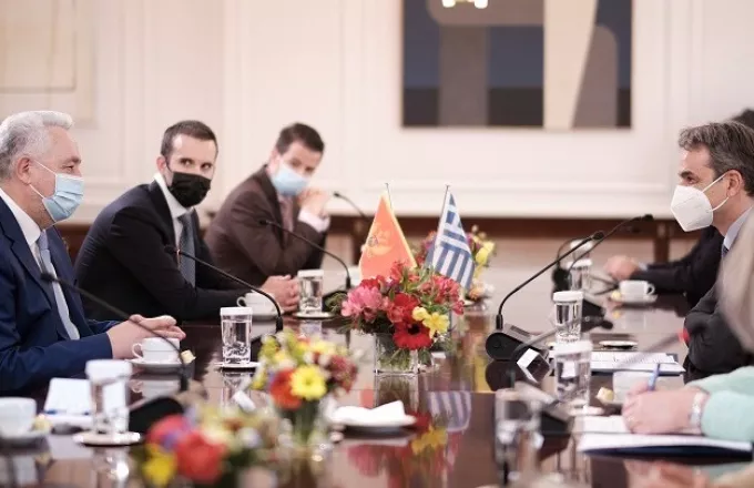Συνάντηση Μητσοτάκη- Κριβοκάπιτς: Στο επίκεντρο η διεύρυνση συνεργασίας Ελλάδας-Μαυροβουνίου 