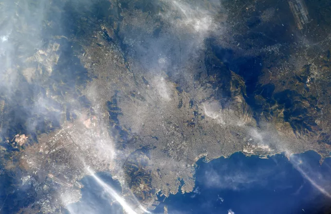 Όμορφη Αθήνα από ψηλά: Το διαστημικό «κλικ» αστροναύτη της NASA πάνω από την Ελλάδα