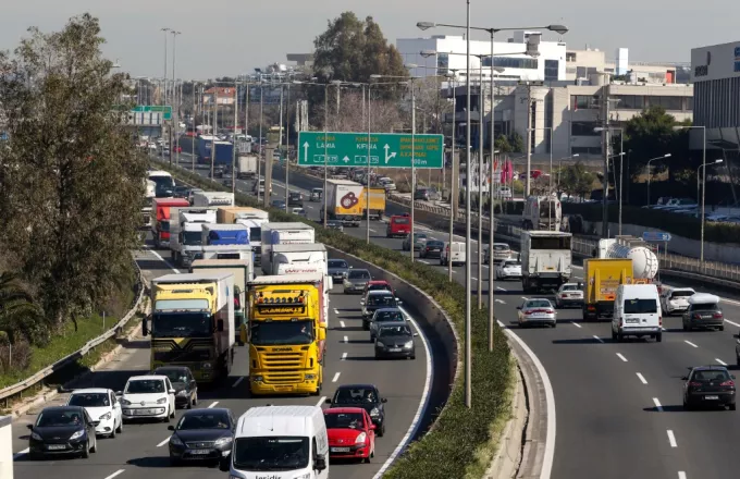 Αποκαταστάθηκε η κυκλοφορία των οχημάτων στην εθνική οδό Αθηνών-Λαμίας