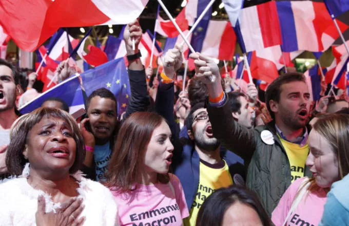 Γαλλία - Περιφερειακές εκλογές: Η ακροδεξιά σε πλεονεκτική θέση λόγω της αναμενόμενης αποχής;