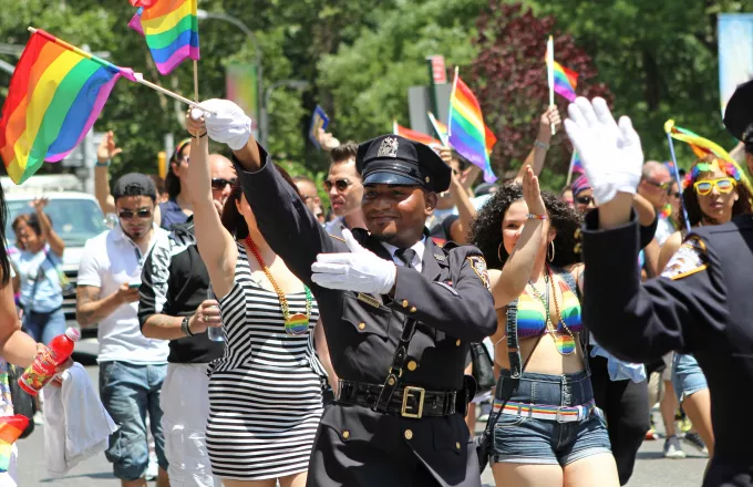Αντιδράσεις: Το  Gay Pride Νέας Υόρκης απαγόρευσε παρέλαση ένστολων αστυνομικών