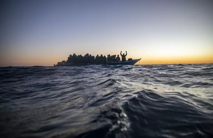 Νέα τραγωδία στη Μεσόγειο: 10 πτώματα σε πλοιάριο ανοιχτά της Λιβύης - Πέθαναν από ασφυξία