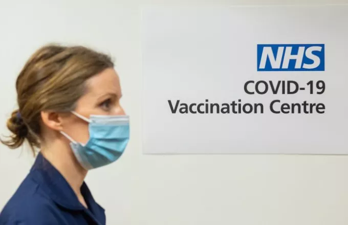 Κορωνοϊός: Πάνω από 30 εκατ. οι πλήρως εμβολιασμένοι στη Βρετανία