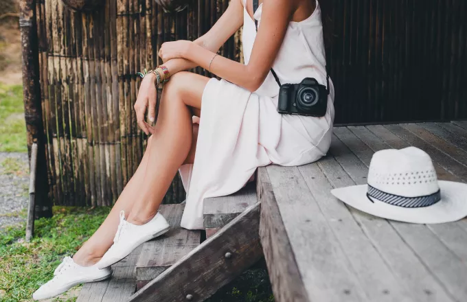 Τα λευκά φορέματα που θα κάνουν το καλοκαίρι σου ακόμα πιο φωτεινό (pics)