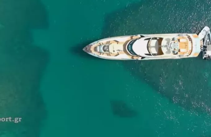 Αποκλειστικές εικόνες από ψηλά του θηριώδους Mega Yacht που εξέπεμψε SOS από Λιχαδονησιά (video)