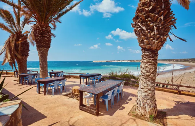 Κύπρος: Αρνήθηκε να δείξει SafePass και επιτέθηκε με μαχαίρι στον ιδιοκτήτη του εστιατορίου