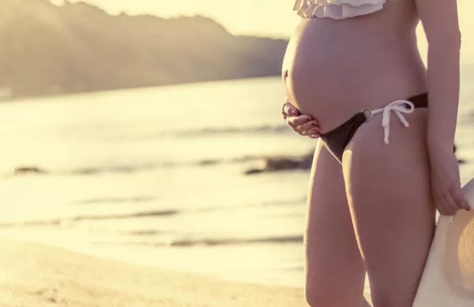 Εγκυμοσύνη: Τι πρέπει να προσέχουμε κατά τη διάρκεια του καλοκαιριού;