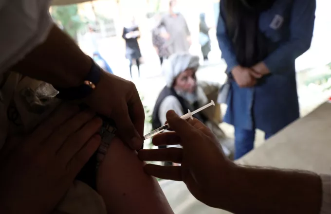 Αφγανιστάν: Δραστική μείωση των εμβολιασμών αφότου ανέλαβαν οι Ταλιμπάν