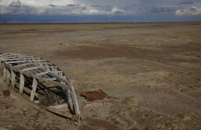 Κλιματική αλλαγή: Στέρεψε εντελώς η δεύτερη μεγαλύτερη λίμνη της Βολιβίας (pics)