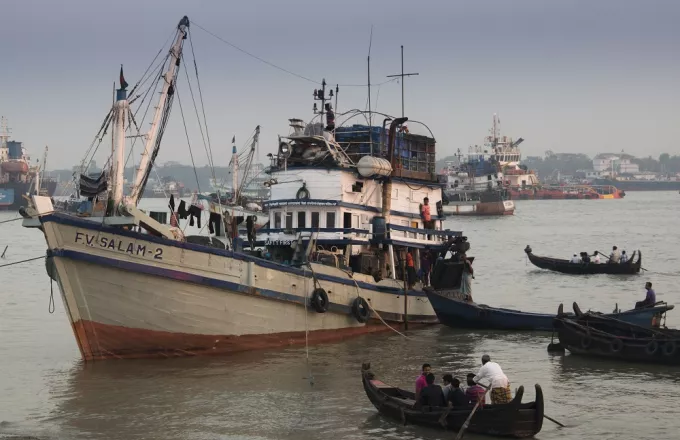 Μπαγκλαντές: Τουλάχιστον 19 νεκροί και δεκάδες αγνοούμενοι έπειτα από σύγκρουση δύο πλοιαρίων