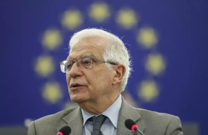 Μπορέλ: Η ΕΕ να δεχτεί άλλους 10-20.000 Αφγανούς πρόσφυγες
