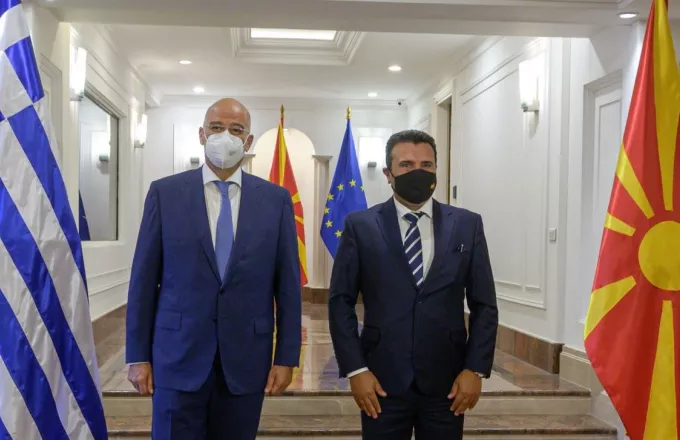 Δένδιας: Συναντήθηκε με τον πρωθυπουργό της Βόρειας Μακεδονίας Ζόραν Ζάεφ